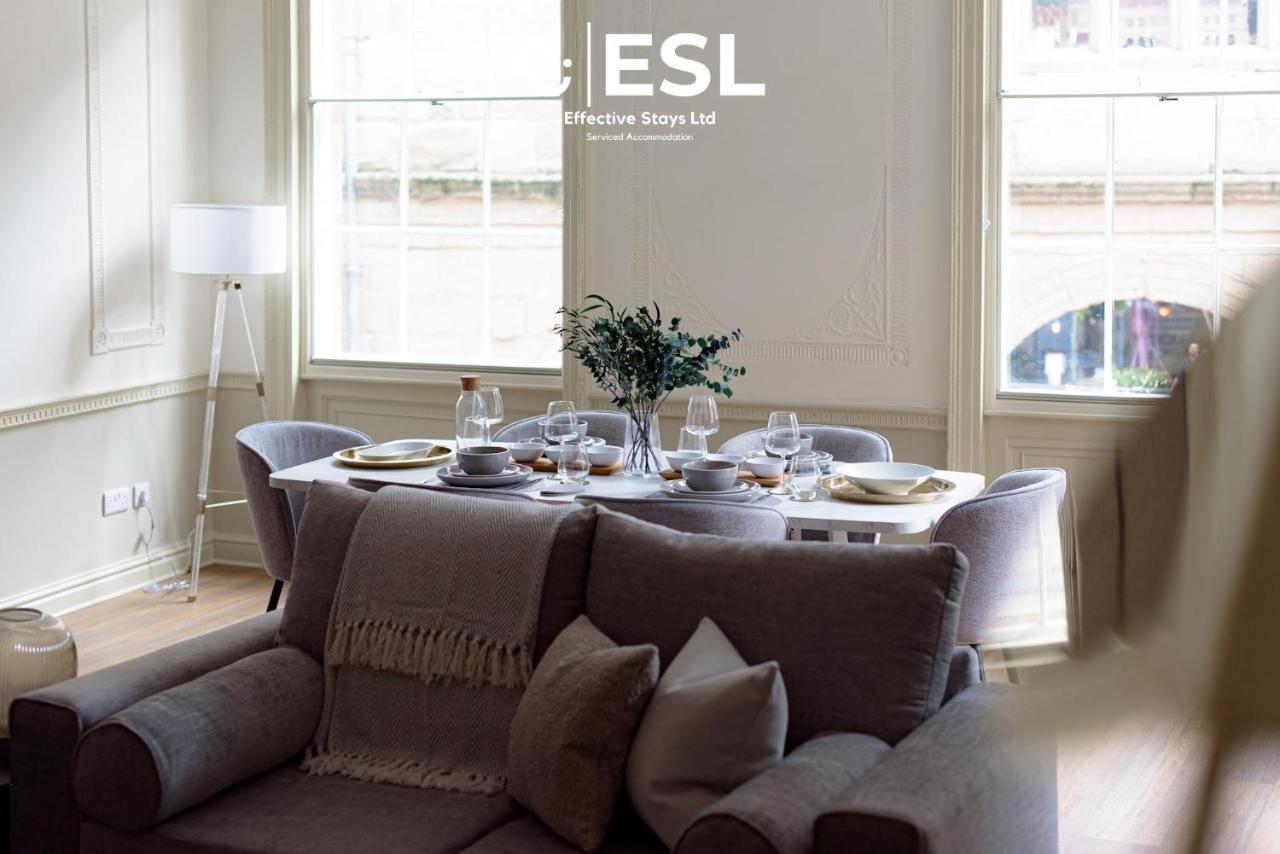 Most Central Luxury Grade 2 Listed Apartment Overlooking Shrewsbury Square - Free Parking ภายนอก รูปภาพ