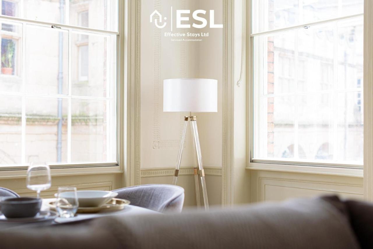 Most Central Luxury Grade 2 Listed Apartment Overlooking Shrewsbury Square - Free Parking ภายนอก รูปภาพ